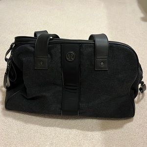 Lululemon Black Overnight Bag